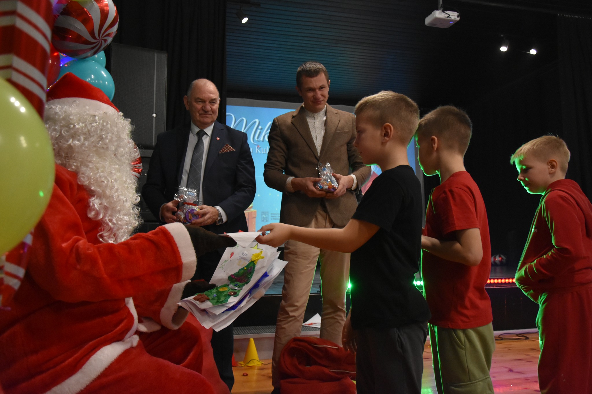  	Mikołajki z Domem Kultury 2025